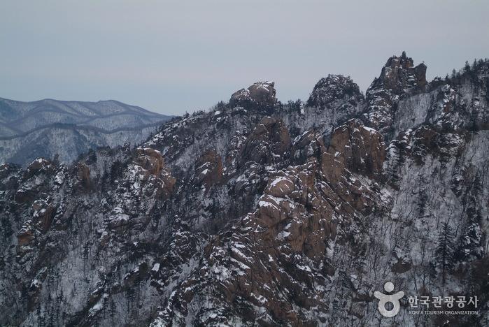 Panoramic view from Hangyeryeong pass toward Seoraksan inner valleys and forested ridges
