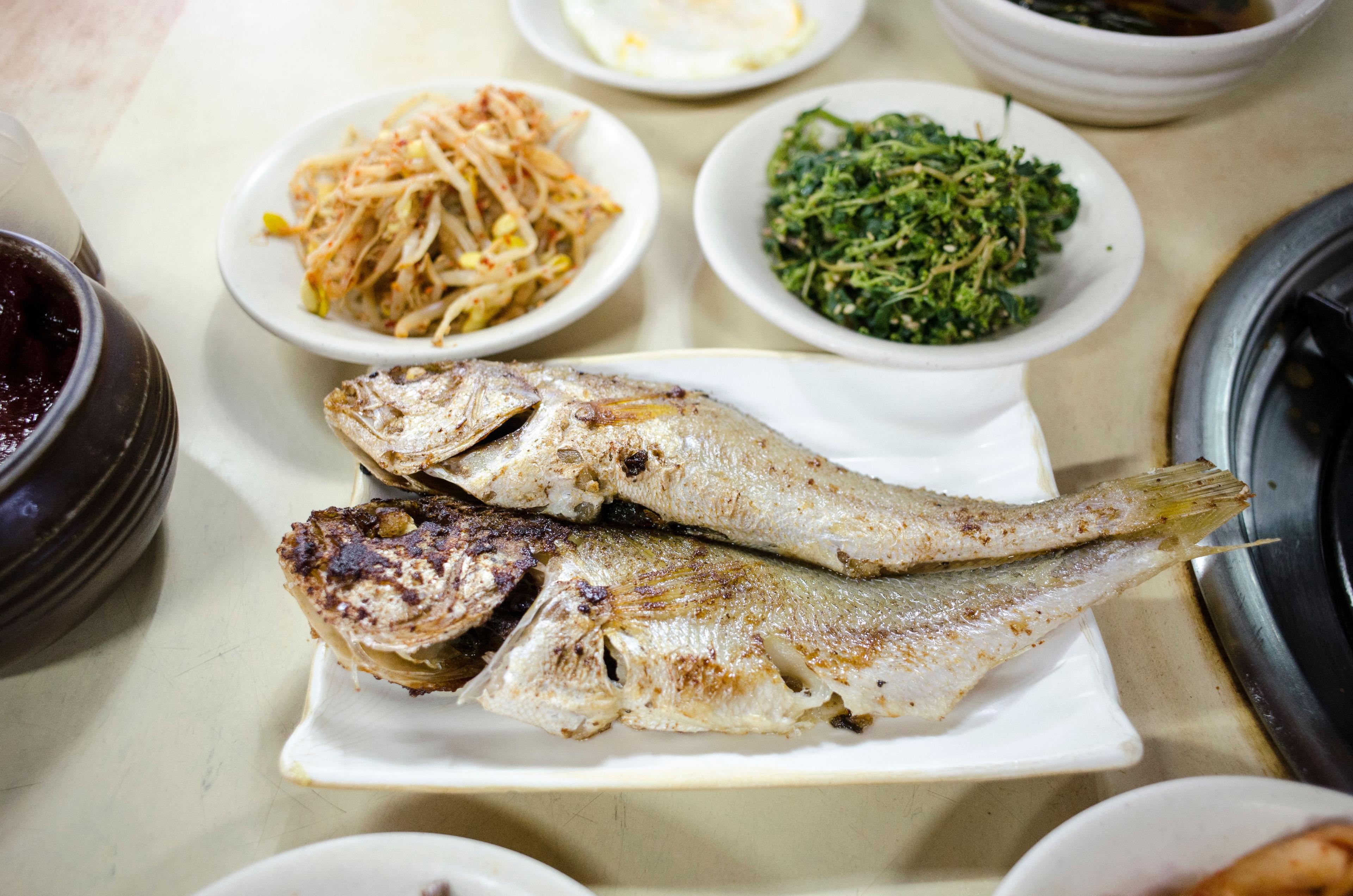 Galchi jorim — Korean braised hairtail fish in spicy gochujang sauce