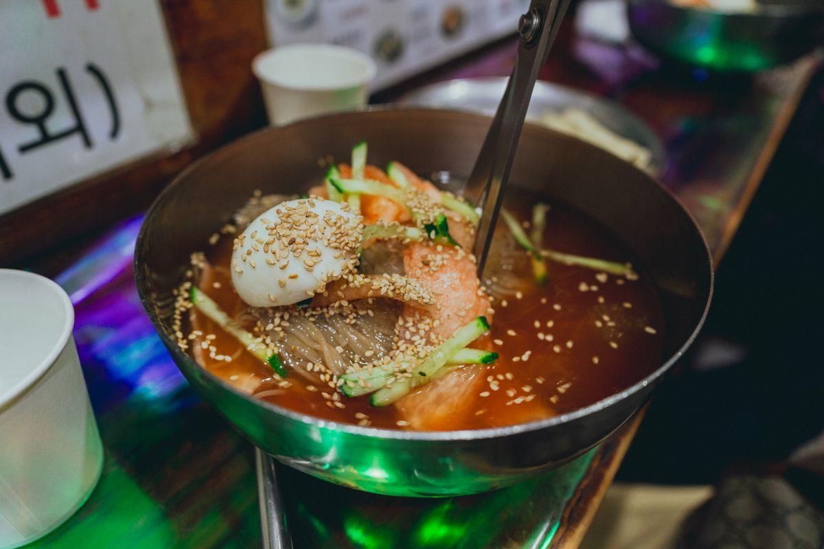 Korean Naengmyeon Guide: Cold Noodles to Beat the Summer Heat